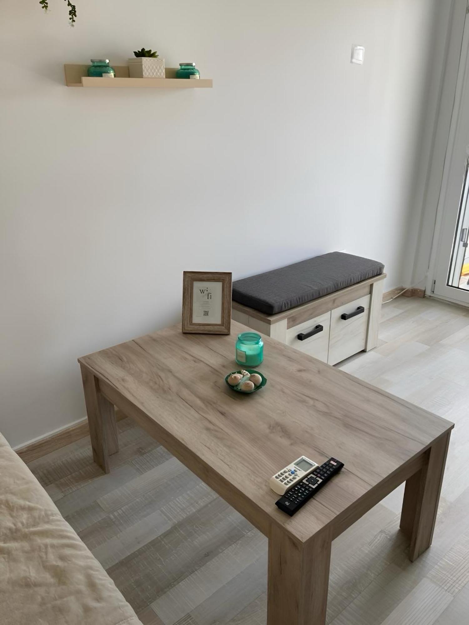 Nouri Schoene Wohnung In Direkter Strandnaehe, Schnelles Internet, Freies Parken, Nahe Flughafen Переа Экстерьер фото